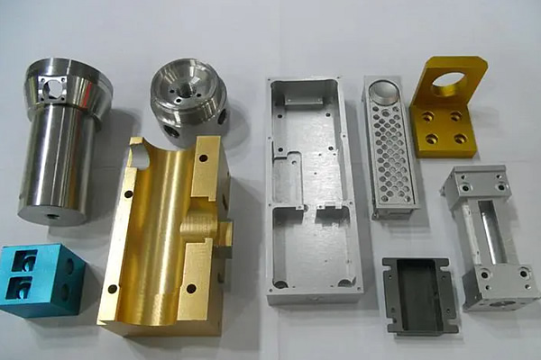 What aspects need to be checked after machining precision mechanical parts